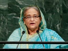 Violência em Bangladesh enquanto partido deposto de Hasina protesta contra julgamento de repressão Pessoal da Guarda de Fronteira de Bangladesh (BGB) monta guarda em frente ao Tribunal Superior em Dhaka, em 12 de novembro de 2025.