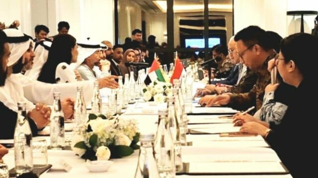 Visando o downstreaming do alumínio para data centers, os Emirados Árabes Unidos aumentarão o investimento na Indonésia
