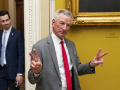 Vitória de Mamdani provoca surto preconceituoso do Partido Republicano Zohran Mamdani fala após vencer a eleição para prefeito, terça-feira, 4 de novembro de 2025, em Nova York. (Foto AP/Yuki Iwamura)