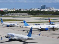 Voos dos EUA voltarão ao normal depois que autoridade de aviação suspender restrições Voos dos EUA voltarão ao normal depois que autoridade de aviação suspender restrições