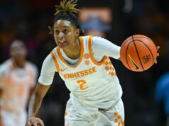 Whitehorn de Lady Vols demitido após segunda prisão Whitehorn de Lady Vols demitido após segunda prisão