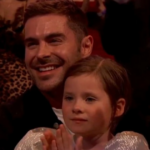 Zac Efron e sua irmã mais nova, Olivia, durante o episódio semifinal de