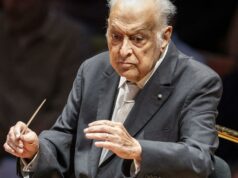 Zubin Mehta, aos 89 anos, permanece no comando da gigantesca Oitava Sinfonia de Bruckner Zubin Mehta, aos 89 anos, permanece no comando da gigantesca Oitava Sinfonia de Bruckner