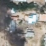 Uma imagem de satélite tirada em 6 de novembro mostra a fumaça de um incêndio aceso no Hospital Saudita em El-Fasher.