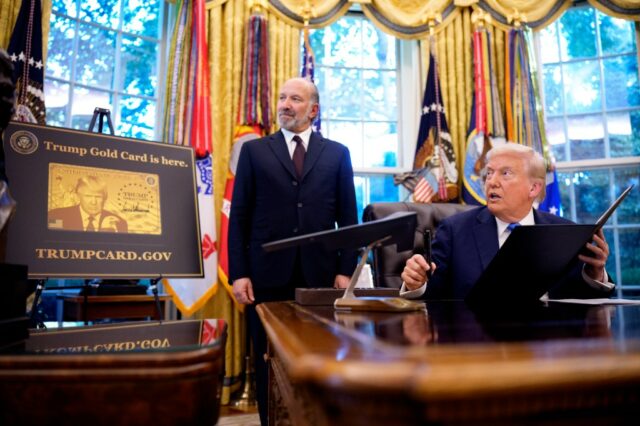 ‘Você não tem certos talentos’: Trump defende os vistos H-1B conforme necessário, apesar das medidas para aumentar os custos
