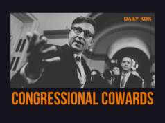 15 anos depois do Obamacare, onde está o plano de saúde do Partido Republicano? O presidente da Câmara, Mike Johnson, R-La., Terceira direita, está ao lado de membros republicanos conservadores, a partir da esquerda, o deputado Andy Ogles, R-Tenn., o deputado Ralph Norman, RS.C., e o deputado Keith Self, R-Texas, enquanto os membros do Freedom Caucus concordam em mudar seu voto a favor de Johnson para permanecer como presidente, enquanto a Câmara dos Representantes convoca o novo 119º Congresso com uma pequena maioria republicana, no Capitólio em Washington, sexta-feira, 3 de janeiro, 2025. (Foto AP/J. Scott Applewhite)