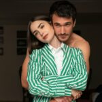 Michiel Huisman, Gillian Anderson e Michael Greyeyes em Os Abandonos