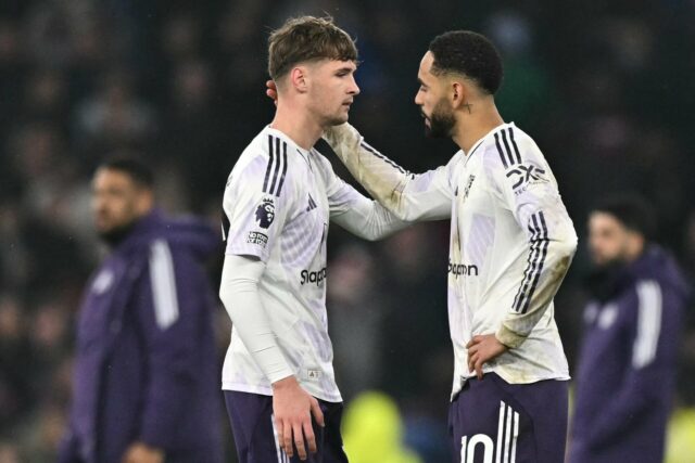 Os fãs do Man Utd têm muito a dizer sobre Jack Fletcher após a estreia na derrota por 2 a 1 para o Aston Villa, 'fez muito mais…'
