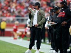 49ers garantem vaga nos playoffs, cortesia da vitória de Pittsburgh sobre Detroit 49ers garantem vaga nos playoffs, cortesia da vitória de Pittsburgh sobre Detroit