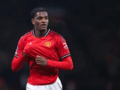 97% de precisão de passe: o titular do Man Utd mostrou um novo lado de seu jogo com um momento brilhante contra o Wolves Manchester United x Wolverhampton Wanderers - Premier League