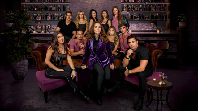 A 12ª temporada de 'Vanderpump Rules' retorna com 10 novos A 12ª temporada de 'Vanderpump Rules' retorna com 10 novos membros do elenco. O drama já está esquentando