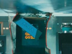 A Epic Games acusa a Apple de taxas inúteis que ‘esmagam a concorrência’ enquanto a batalha continua A Epic Games acusa a Apple de taxas inúteis que ‘esmagam a concorrência’ enquanto a batalha continua | A imagem mostra uma captura de quadro do polêmico anúncio de paixão do iPad Pro da Apple