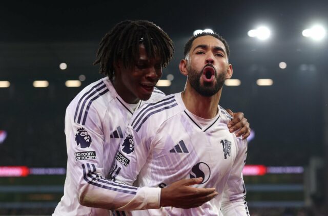 Dwight Yorke and Matheus Cunha split image