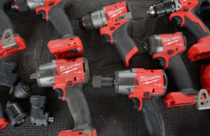 A diferença entre uma furadeira, uma chave de impacto e uma furadeira de martelo A diferença entre uma furadeira, uma chave de impacto e uma furadeira de martelo