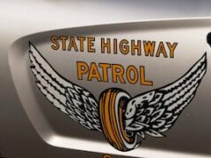 À esquerda, pistas centrais fechadas devido a acidente na I-75 no condado de Miami À esquerda, pistas centrais fechadas devido a acidente na I-75 no condado de Miami