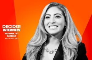 A estrela de ‘Below Deck Med’ Victoria SanJuan conta o que a atraiu em Joe Bradley: “É difícil não ficar tonto com um homem com sotaque de Liverpool falando espanhol perfeito” A estrela de 'Below Deck Med' Victoria SanJuan conta o que a atraiu em Joe Bradley: “É difícil não ficar tonto com um homem com sotaque de Liverpool falando espanhol perfeito”