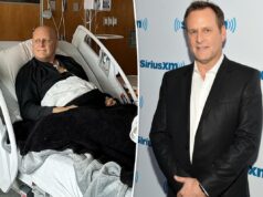 A estrela de ‘Full House’ Dave Coulier é diagnosticada com câncer de língua após vencer um linfoma A estrela de 'Full House' Dave Coulier é diagnosticada com câncer de língua após vencer um linfoma