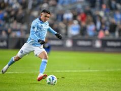 A estrela do NYCFC, Alonso Martinez, passa por uma cirurgia no joelho em um golpe devastador O atacante do New York City FC, Alonso Martinez, marca um pênalti contra o Charlotte FC.