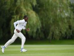 A estrela do boliche Jofra Archer está fora dos dois últimos testes do Ashes para a Inglaterra A estrela do boliche Jofra Archer está fora dos dois últimos testes do Ashes para a Inglaterra