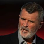 Ayden Heaven comemora em tempo integral após a partida da Premier League entre Manchester United e Newcastle United em Old Trafford em 2025 em Manchester, Inglaterra.