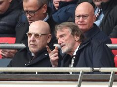 A forma como o Man United é visto pelos chefes do Man City confirma o pior pesadelo, é tudo por causa dos Glazers Joel Glazer e Avram Glazer participam da sessão de treinamento e coletiva de imprensa do Manchester United