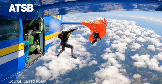A fuga do paraquedista por pouco depois do pára-quedas ser O piloto inicialmente não sabia que um paraquedista havia sido pego no avião em Tully, Queensland, de acordo com o relatório final do ATSB.