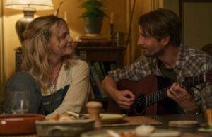 A mais assustadora ‘The Ballad of Wallis Island’ de Tom Basden Pergunte: Mumford & Sons, marido de Carey Mulligan, ouvindo suas músicas Carey Mulligan, James Griffiths, Tim Key e Tom Basden (Crédito: Cathlin Mccullough para TheWrap)