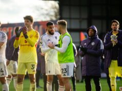 A previsão do major Luke Shaw é feita depois que a estrela do Man Utd é nomeada para o time da semana da Premier League da BBC Luke Shaw acompanha a partida da Premier League entre Manchester United e Everton em Old Trafford em 2025 em Manchester, Inglaterra.