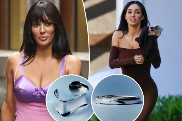 A primeira coleção de joias de Bianca Censori é inspirada A primeira coleção de joias de Bianca Censori é inspirada em espéculos e bisturis