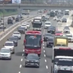 A segunda onda de refluxo do feriado de Natal está começando a ser vista na estrada com pedágio Jacarta-Cikampek