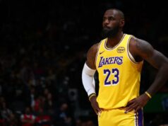 A sequência histórica de 10 pontos por jogo de LeBron James termina após impressionantes 1.297 jogos LeBron James em uma camisa amarela do Lakers com