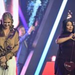 Erika Kirk (à esquerda) tranquilizou Nicki Minaj após a gafe durante o AmericaFest 2025 da Turning Point USA.