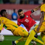 AFCON 2025: Mohamed Salah marca a vitória na vitória do Egito sobre o Zimbábue; África do Sul vence, Zâmbia empata