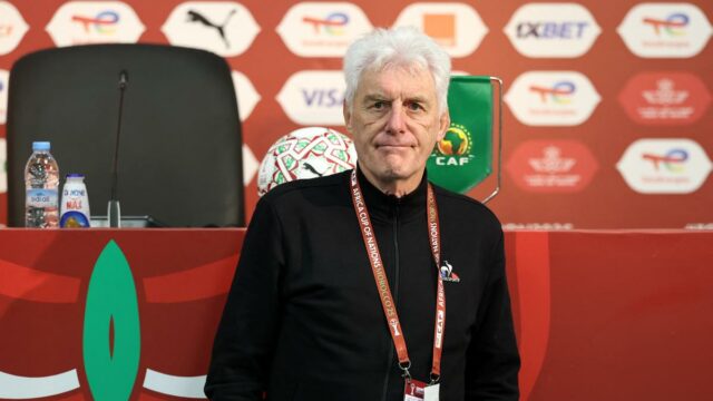 AFCON 2025: Não há planos especiais para Salah ou Marmoush, diz o técnico da África do Sul, Broos, antes do confronto com o Egito
