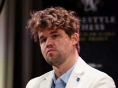 ASSISTIR: Magnus Carlsen bate a mesa depois de perder para Arjun Erigaisi no World Blitz Championship 2025 ASSISTIR: Magnus Carlsen bate a mesa depois de perder para Arjun Erigaisi no World Blitz Championship 2025