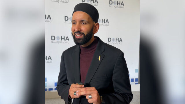 Acadêmico muçulmano diz que permanece firme sobre questões de Gaza Acadêmico muçulmano diz que permanece firme sobre questões de Gaza em meio aos ataques israelenses