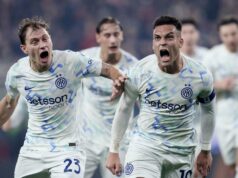 Agitação dos torcedores, fumaça amarela e vitória do Inter – jogo da Série A contra o Gênova segue dentro do cronograma apesar da violência lightbox-info