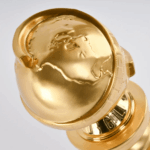 Alex Cooper, Amy Poehler e 'SmartLess' recebem as primeiras indicações ao Globo de Ouro de melhor podcast