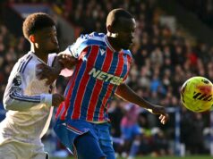 Amad e companheiro de equipe do Man Utd mostram qualidade ‘perigosa’ que Wes Brown acha que é exatamente o oposto de outros jogadores Amad Diallo entra em campo para se aquecer antes da partida da Premier League entre Manchester United e Everton em Old Trafford em 2025 em Manchester, Inglaterra.