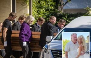 Amada mulher de Simi Valley assassinada na garagem com o marido médico enterrado Amada mulher de Simi Valley assassinada na garagem com o marido médico enterrado