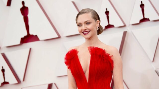Amanda Seyfried diz que 'não está se desculpando' por chamar Amanda Seyfried, Sabrina Carpenter e Sydney Sweeney (Crédito: Getty Images)