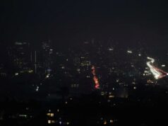 Apagão de energia em São Francisco deixa 130 mil pessoas no escuro Apagão de energia em São Francisco deixa 130 mil pessoas no escuro