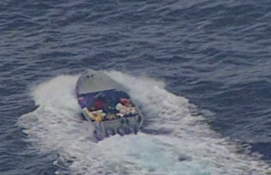 Apreensão de 20.000 libras de cocaína pela Guarda Costeira bate recorde de 18 anos Yahoo news home