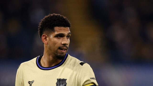 Araujo recebeu licença por tempo indeterminado do Barcelona, ​​diz reportagem
