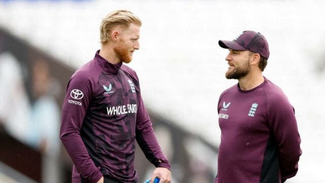Ashes 2025-26: Demitir Stokes e McCullum não resolverá os problemas Ashes 2025-26: Demitir Stokes e McCullum não resolverá os problemas da Inglaterra, diz Strauss