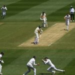 Ashes 2025-26: Ex-jogadores acertam o arremesso 'injusto' do MCG enquanto os postigos caem no quarto teste
