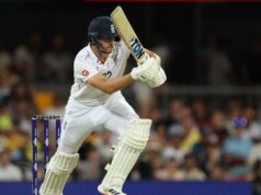 Ashes 2025-26: Joe Root pontua o primeiro século de teste na Austrália Ashes 2025-26: Joe Root pontua o primeiro século de teste na Austrália