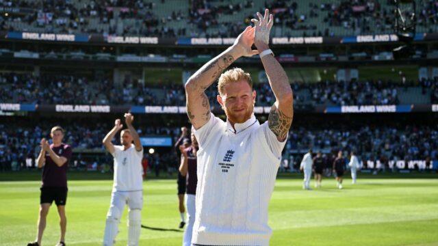 Ashes 2025-26: Stokes saboreia o fim da seca de vitórias da Inglaterra na Austrália
