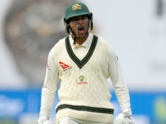 Ashes: Marnus Lauschagne saúda Usman Khawaja antes da segunda partida de teste Ashes: Marnus Lauschagne saúda Usman Khawaja antes da segunda partida de teste