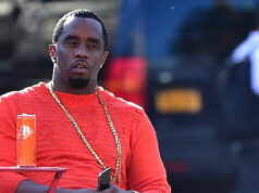 Assista: Diddy grita ‘Estamos perdendo!’ na primeira filmagem do Netflix Doc, ‘Sean Combs: The Reckoning’ Assista: Diddy grita 'Estamos perdendo!' na primeira filmagem do Netflix Doc, 'Sean Combs: The Reckoning'